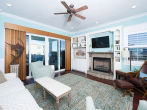Sip N Sea - 4 Br Home