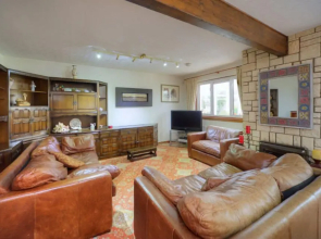 Grove Guest House