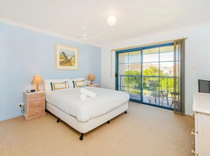 Beachside 1, Yamba