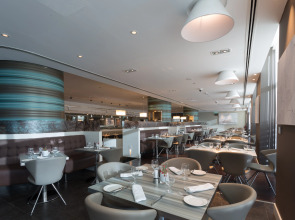 Premier Inn Abu Dhabi Airport (Business Park)