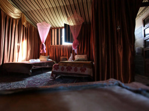 Captain's Desert Camp