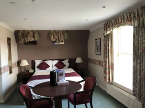 Marlborough house hotel