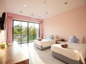 Xanadu Beach Resort