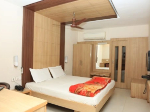 Hotel Ratnam