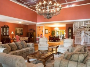 Sleepy Creek Country Manor