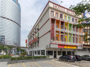 OYO 90422 T-signature Hotel Kuala Lumpur