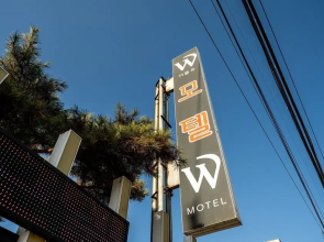 Chuncheon W
