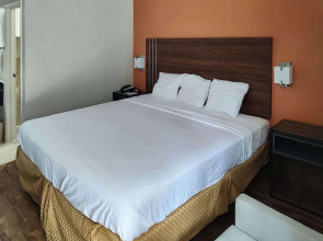 Econo Lodge Charlotte Airport