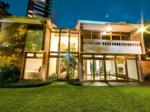 La Casa - Luxury Boutique Hotel