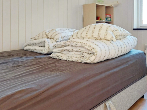 6 Person Holiday Home in Hojslev
