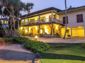 South Point Abbey Whole Villa 4 Bedroom (Sleeps 9)