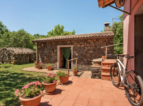 Hill-View Villa in Maletto with Garden
