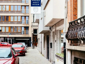 Prado Next Door