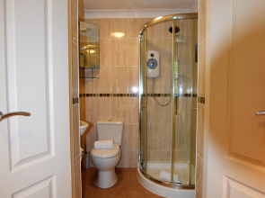 Your Apartment Meridian Place