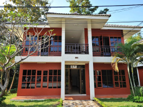 Tong House Resort