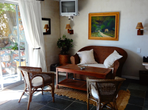 African Violet Guest Suites