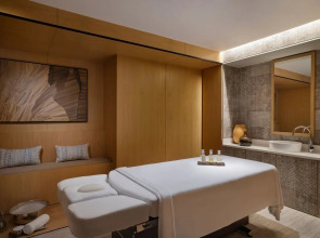 Отель Marriott Resort Palm Jumeirah