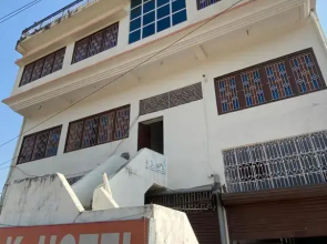 S K Hotel