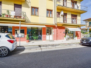 Beautiful Apartment in Viareggio With 2 Bedrooms and Wifi