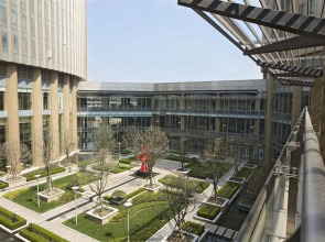 Sheraton Grand Shanghai Pudong Hotel & Residences