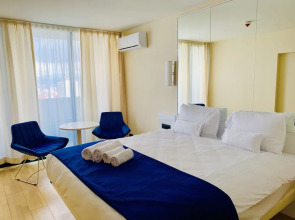 Апартаменты Royal Sea Breeze