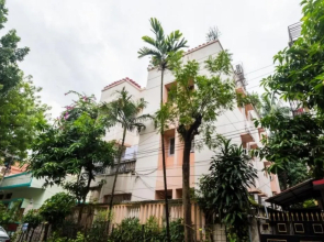 7 Div Guest House