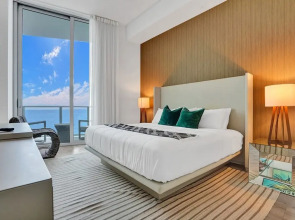 Beachfront 1 bedroom in a lux building