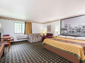 Super 8 Motel - Coshocton/Roscoe Village Area
