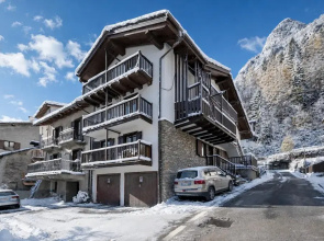 Graceful Apartment In Courmayeur