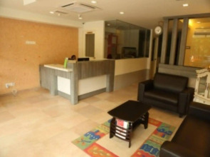 OYO 124 Hotel Seniman Sentul (Sanitized Stay)