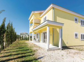 Nice Apartment in Pakostane With 1 Bedrooms and Wifi