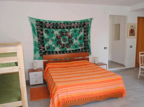 Large Air-conditioned Marina Studio - Wi-fi