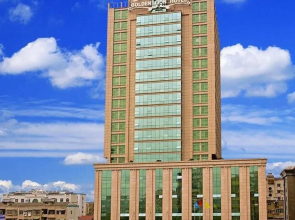 Yichang Golden Lion Hotel