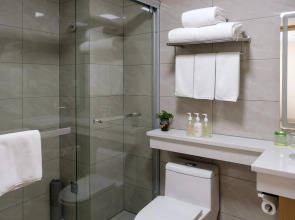 Shanghai JOYFUL YARD Hotel