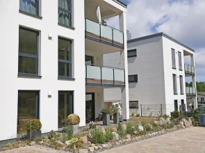 Haus "Jasmund" F 646 WG 01 im EG mit Kamin und Terrasse