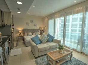 Royal Oceanic - Studio Apartment - MSG 8724