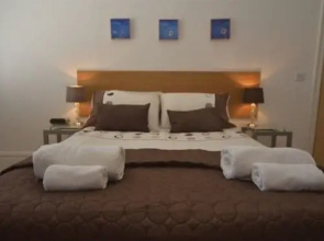 Hackett Property Serviced Apartments