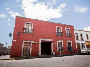 Pórtico Hotel & Galería
