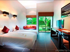 泰亚普拉休闲酒店(Thanyapura Retreat)