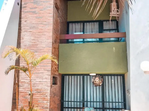 Pitaya Beach House - Charming Village By the Sea