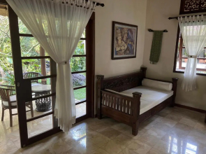 Rumah Kelapa Villa Alami