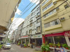 Hotel Golden Leaf