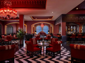 JAZ Oriental, Almaza Bay