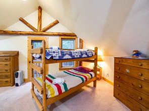 25SL - Hot Tub - BBQ - Pets Ok - WiFi - Sleeps 6