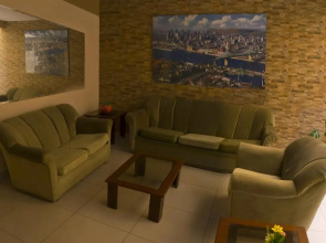 Montreal Hostal