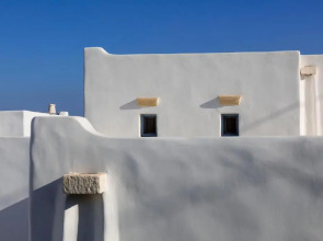 Mezzolovero Suites Kimolos