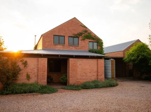 Twin Rivers Bed and Breakfast