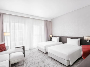 Hyatt Place Dubai Jumeirah Residences