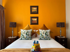 @ Home Bed & Breakfast