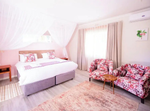 36 Alexander Guesthouse
